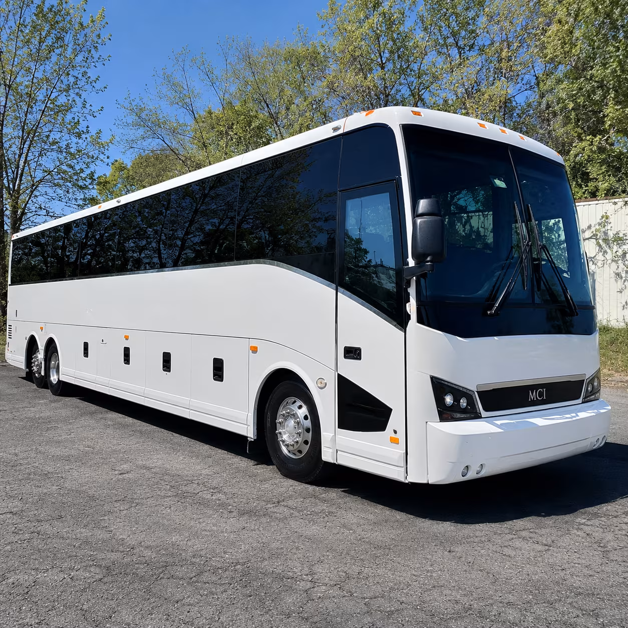 employee shuttle buses along the us 31 and riverchase corridor