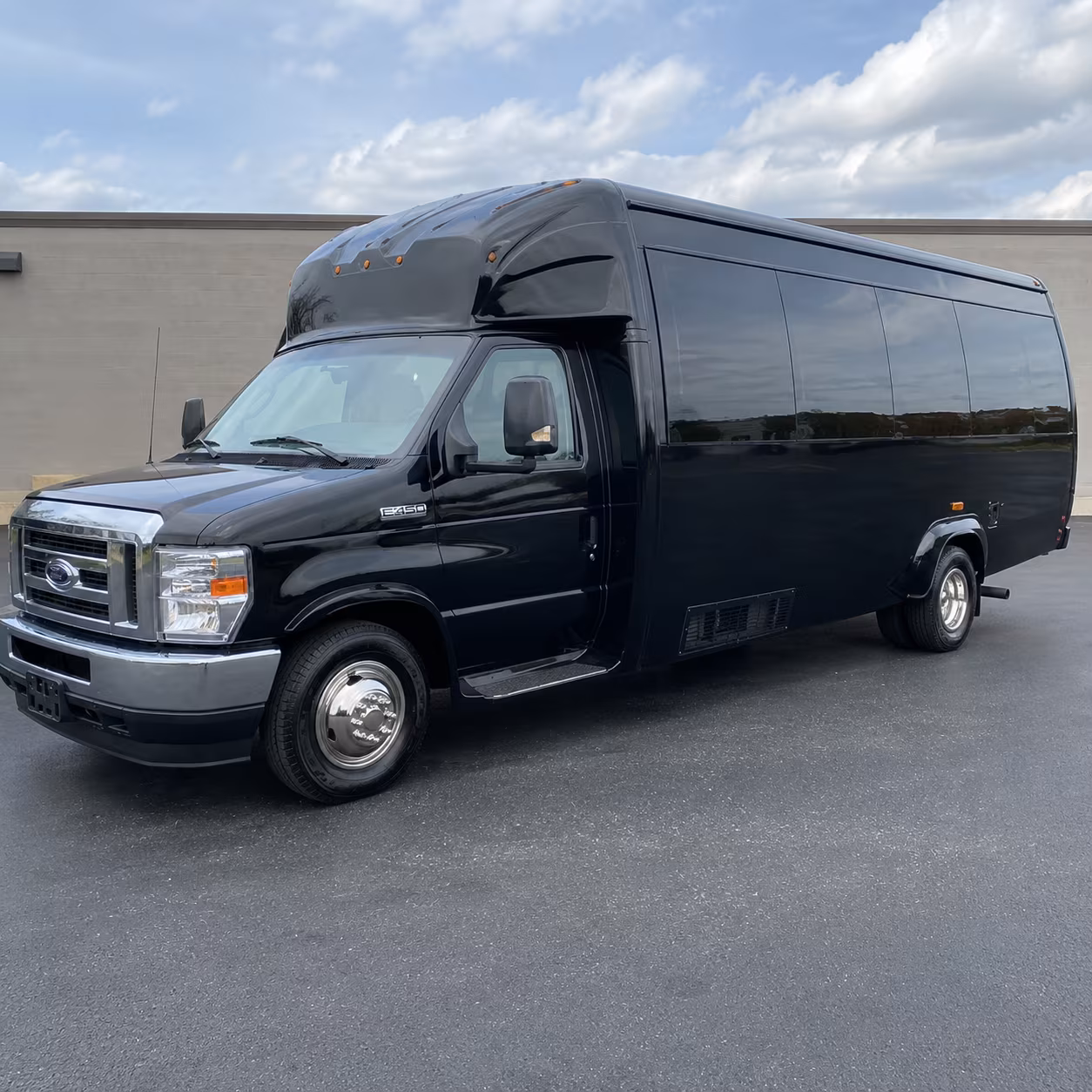 hoover concert party bus rental