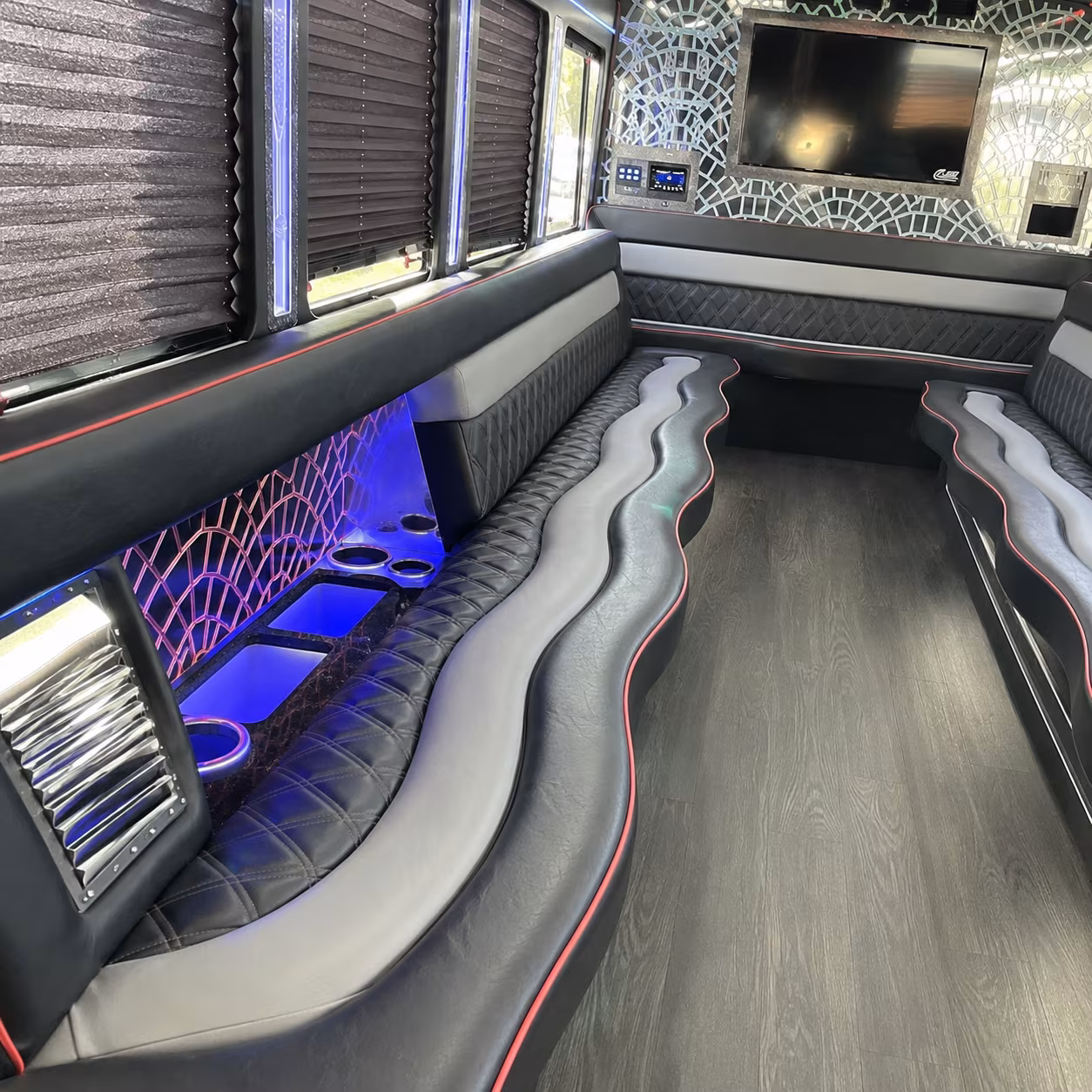 hoover metropolitan stadium regions field baseball season party bus